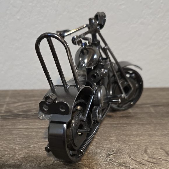 Motorcycle Decor - Picture 4 of 7